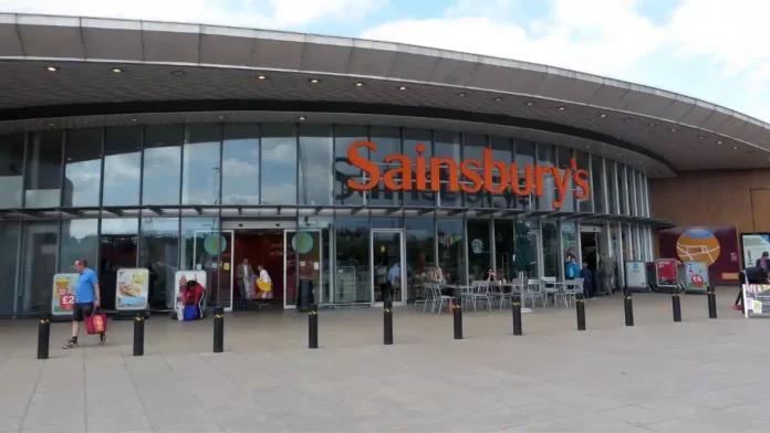 Sainsbury's Q1 Grocery Sales Rise 3.6%